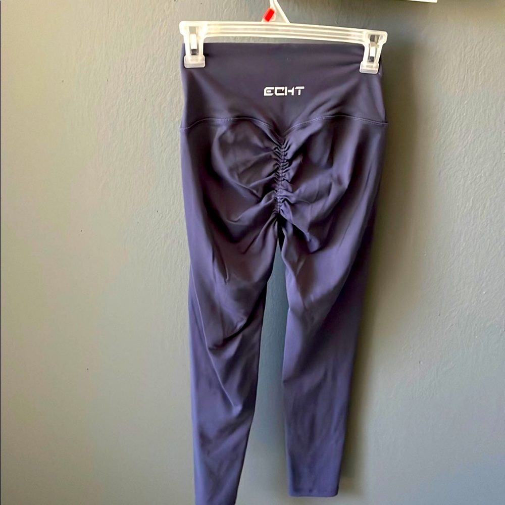 Navy scrunch ECHT leggings